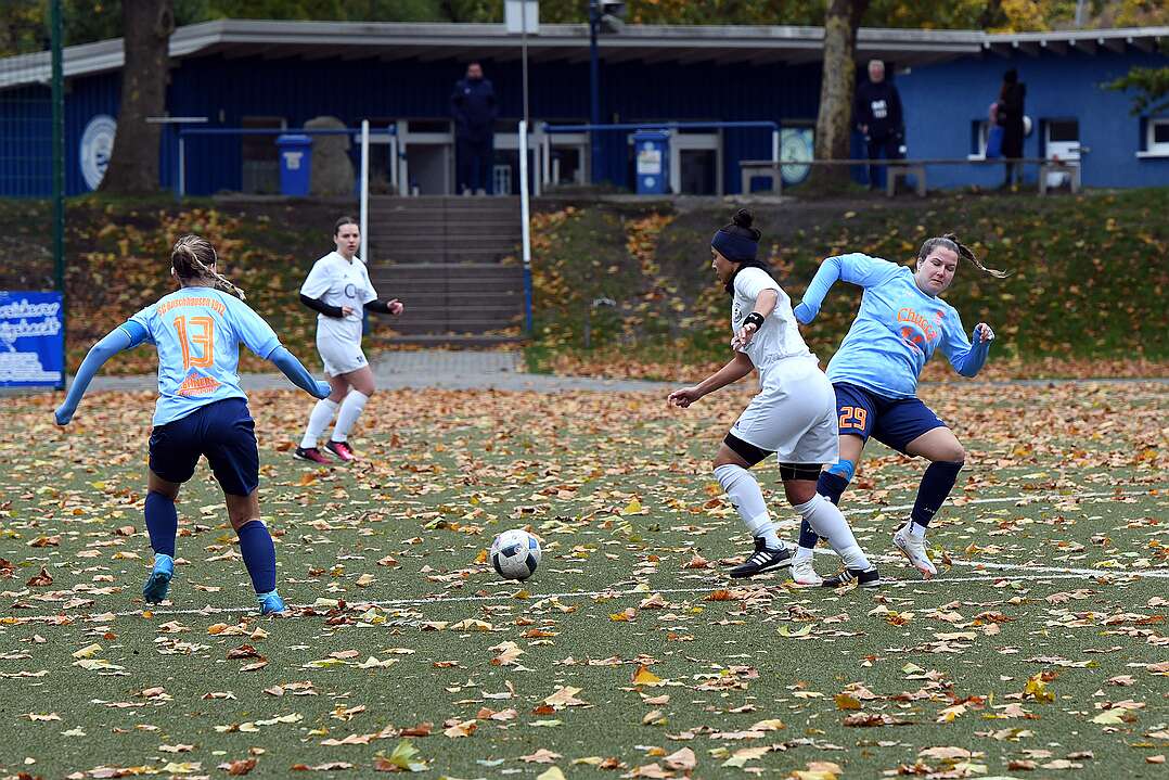 26.10.2025 - 14:07:34 - SC Buschhausen : Sterkrade 06/07 - 0:2