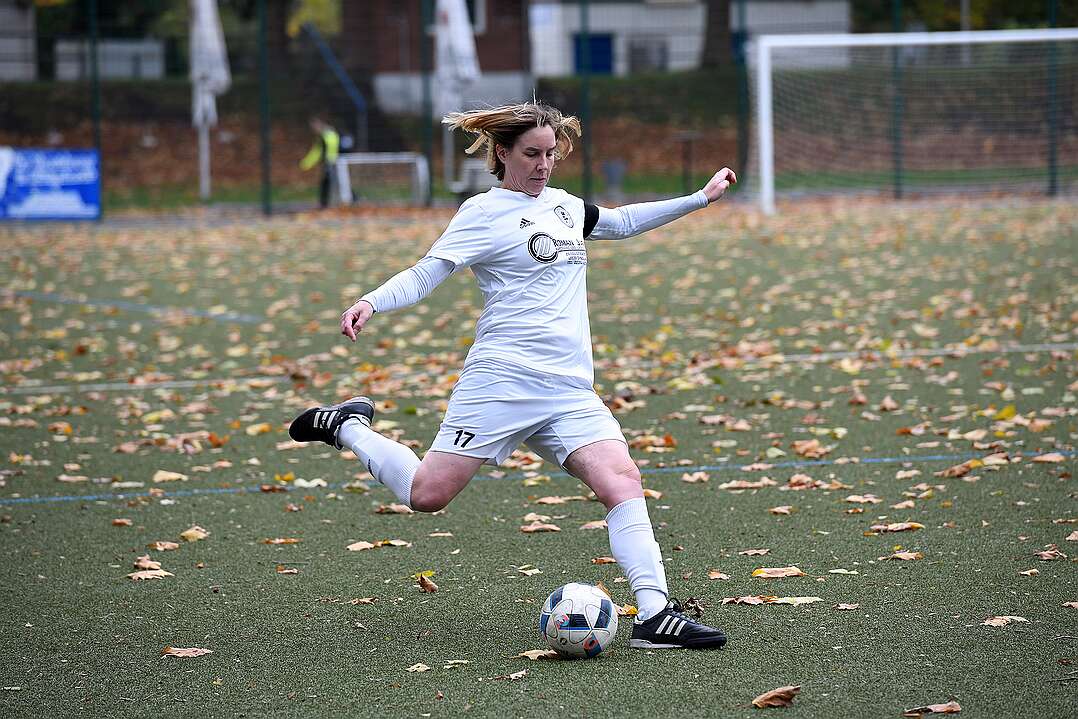 26.10.2025 - 14:11:03 - SC Buschhausen : Sterkrade 06/07 - 0:2