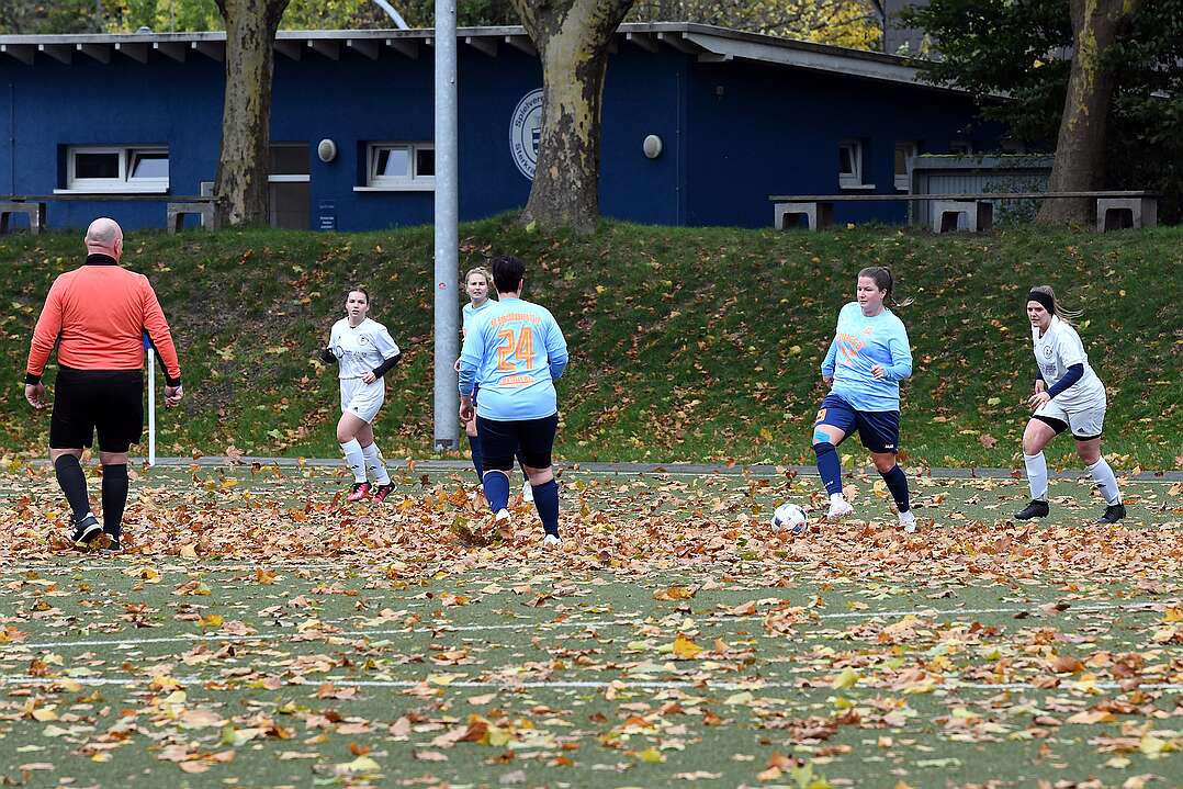 26.10.2025 - 14:20:05 - SC Buschhausen : Sterkrade 06/07 - 0:2