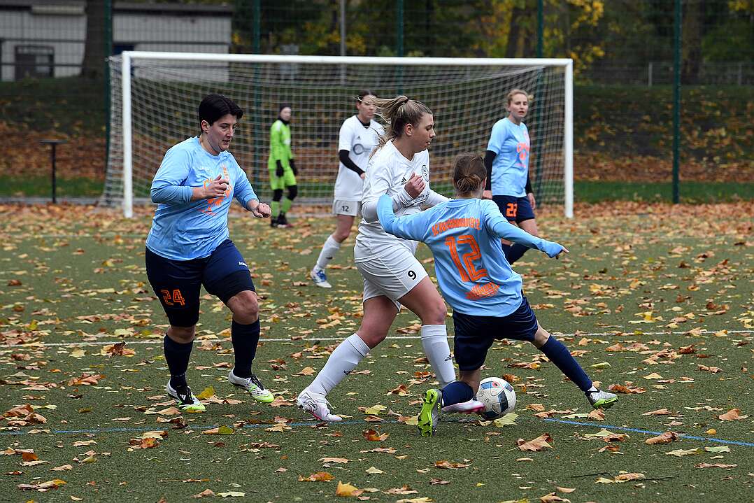 26.10.2025 - 14:21:42 - SC Buschhausen : Sterkrade 06/07 - 0:2