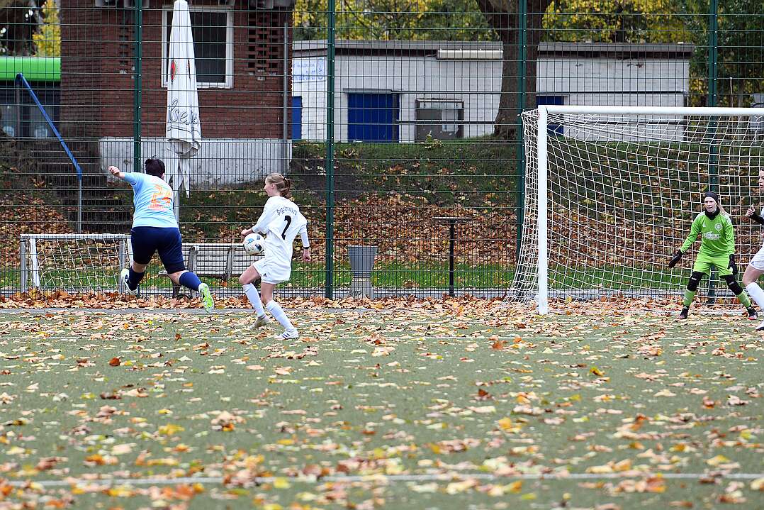 26.10.2025 - 14:28:54 - SC Buschhausen : Sterkrade 06/07 - 0:2