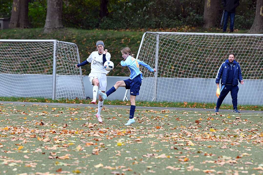 26.10.2025 - 14:29:08 - SC Buschhausen : Sterkrade 06/07 - 0:2