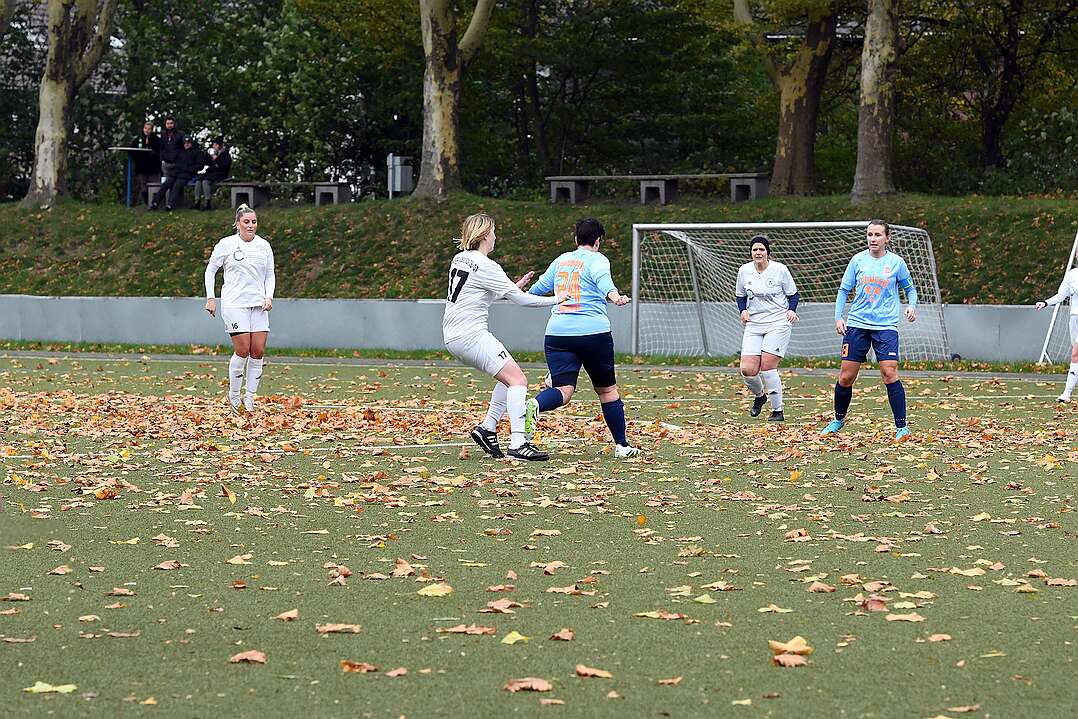 26.10.2025 - 14:30:58 - SC Buschhausen : Sterkrade 06/07 - 0:2