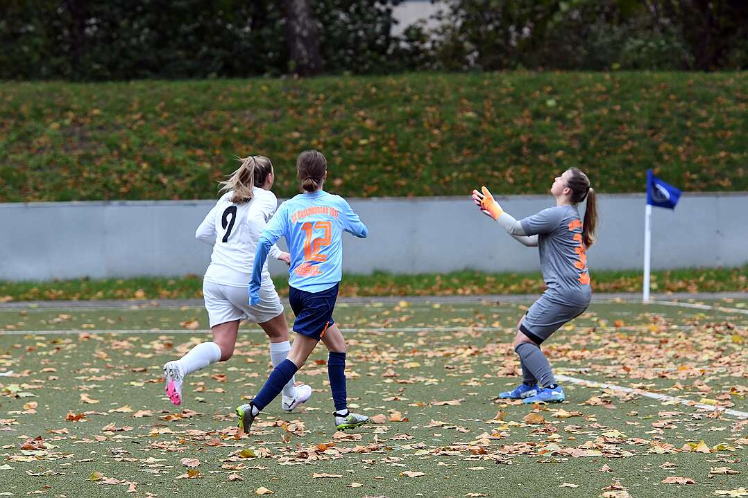 26.10.2025 - 14:35:43 - SC Buschhausen : Sterkrade 06/07 - 0:2