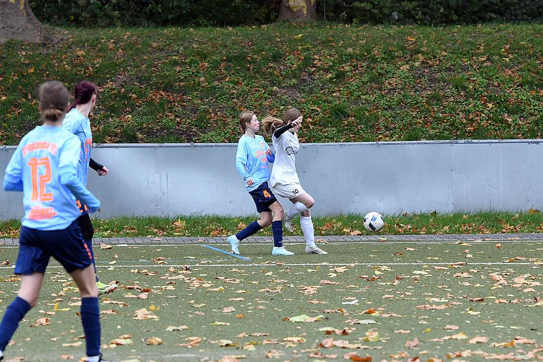 26.10.2025 - 14:41:26 - SC Buschhausen : Sterkrade 06/07 - 0:2