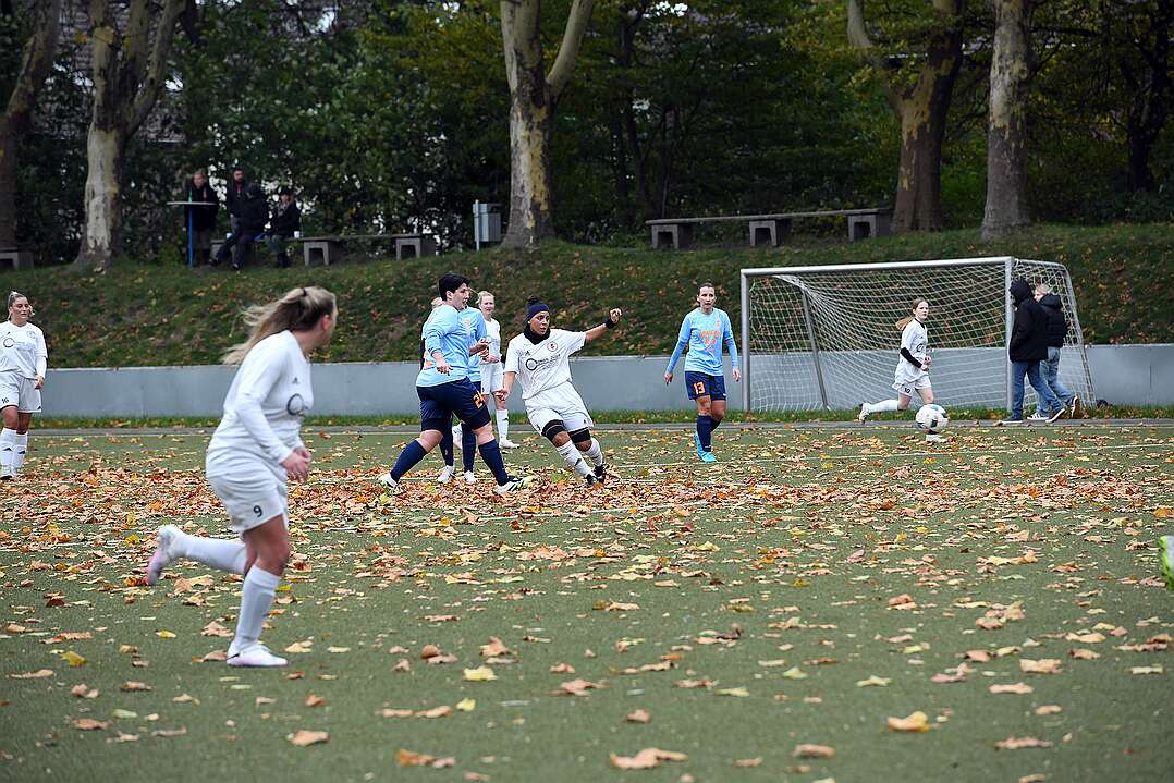 26.10.2025 - 14:43:42 - SC Buschhausen : Sterkrade 06/07 - 0:2