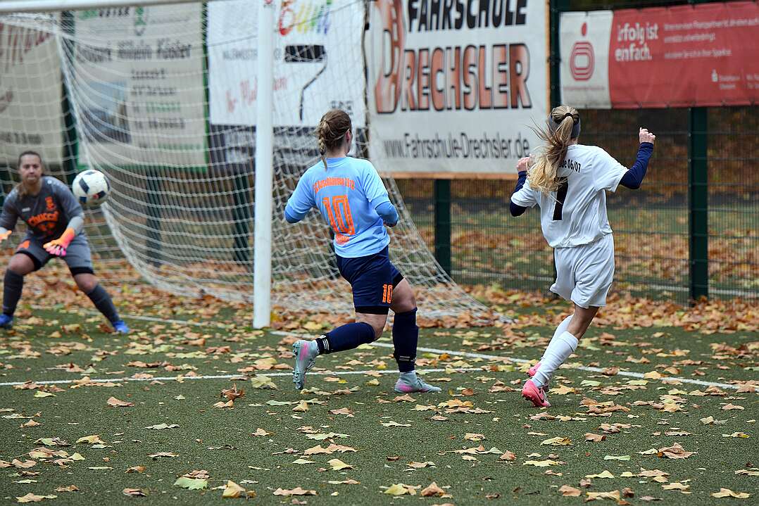 26.10.2025 - 14:49:27 - SC Buschhausen : Sterkrade 06/07 - 0:2