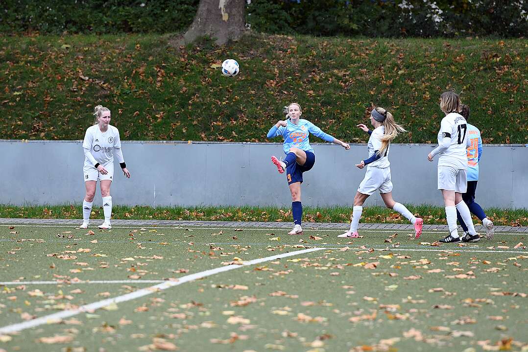 26.10.2025 - 14:51:54 - SC Buschhausen : Sterkrade 06/07 - 0:2