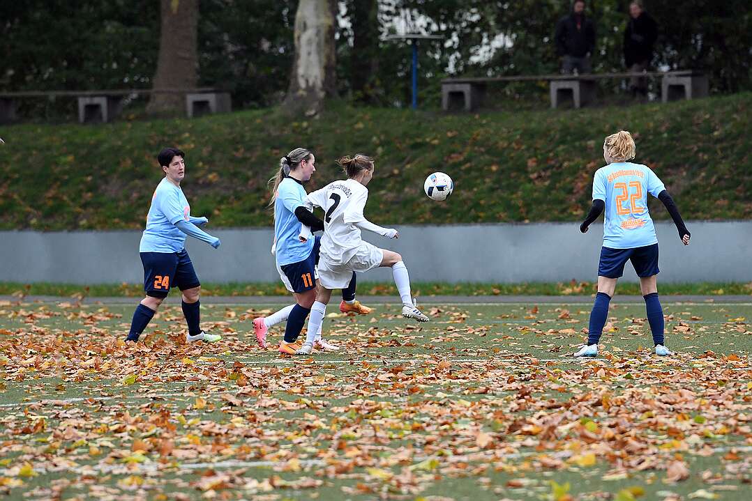 26.10.2025 - 15:13:07 - SC Buschhausen : Sterkrade 06/07 - 0:2