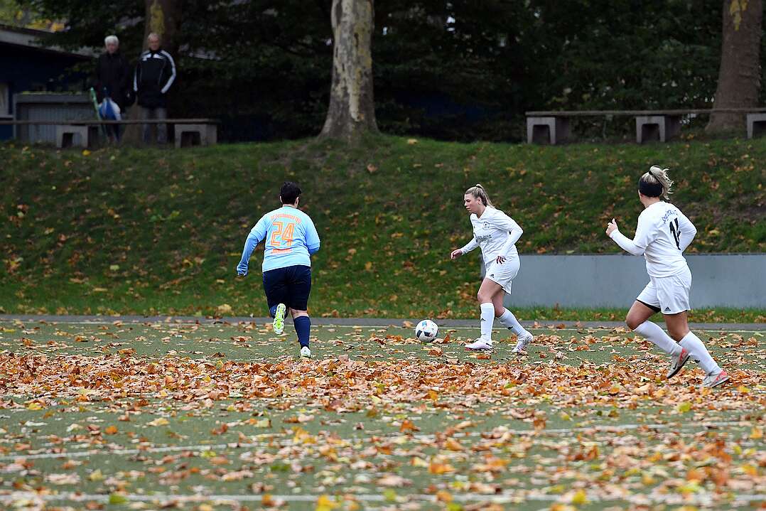 26.10.2025 - 15:13:22 - SC Buschhausen : Sterkrade 06/07 - 0:2