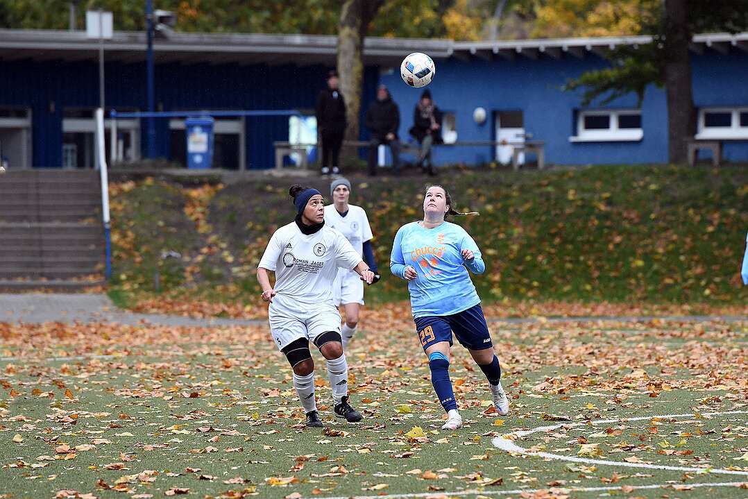 26.10.2025 - 15:15:20 - SC Buschhausen : Sterkrade 06/07 - 0:2