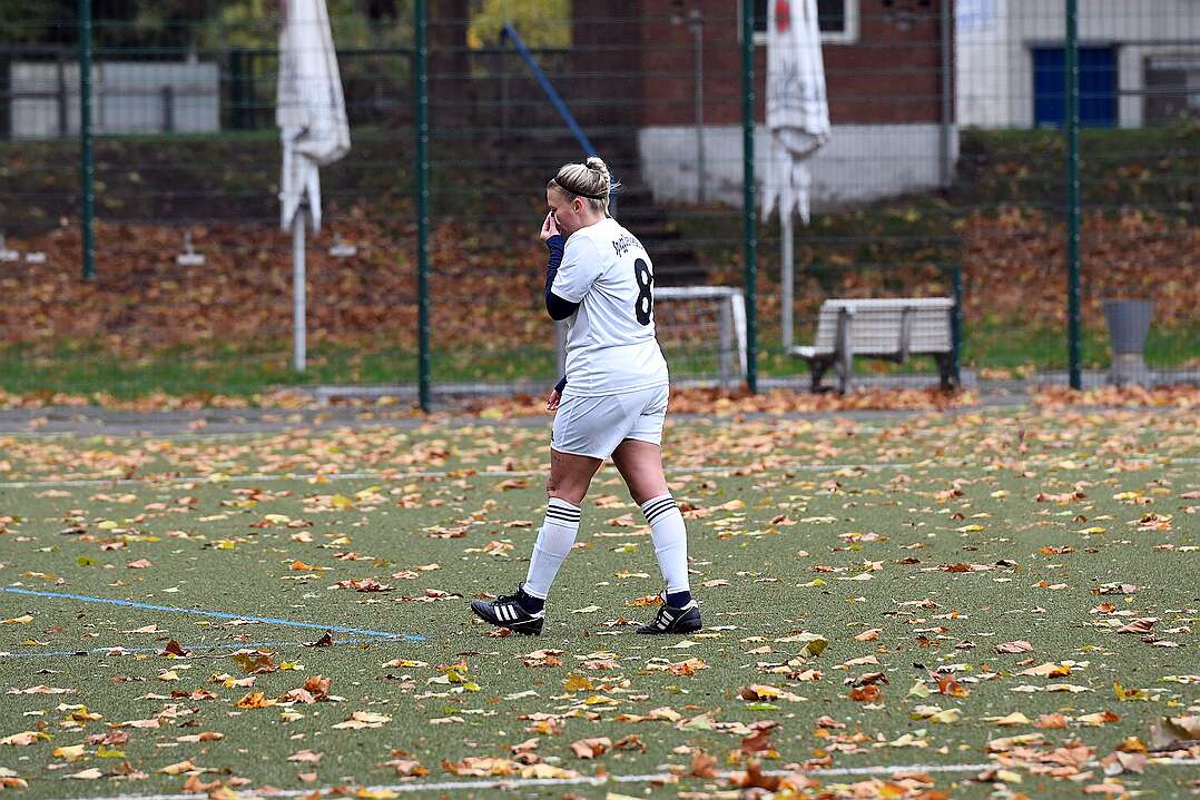 26.10.2025 - 15:21:14 - SC Buschhausen : Sterkrade 06/07 - 0:2