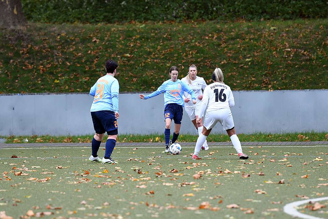 26.10.2025 - 15:29:18 - SC Buschhausen : Sterkrade 06/07 - 0:2