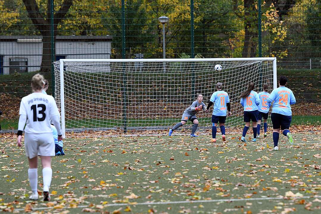 26.10.2025 - 15:31:32 - SC Buschhausen : Sterkrade 06/07 - 0:2