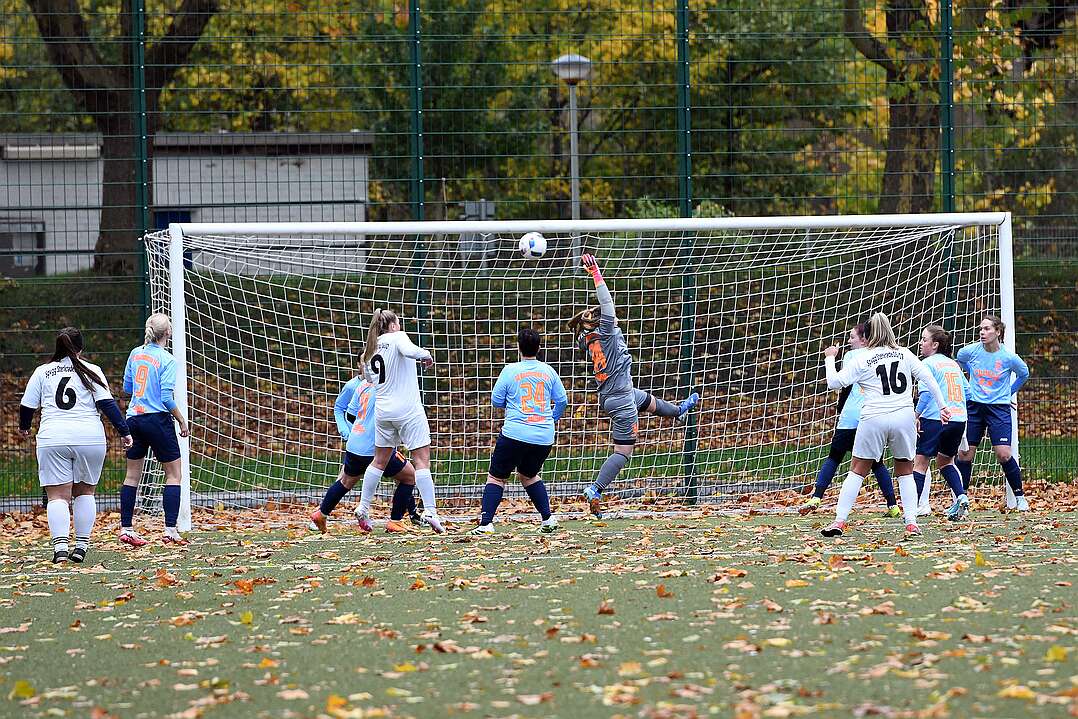 26.10.2025 - 15:32:08 - SC Buschhausen : Sterkrade 06/07 - 0:2