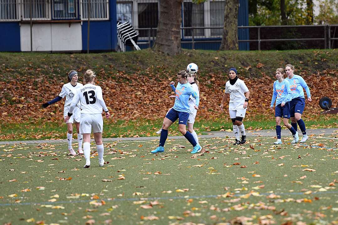 26.10.2025 - 15:33:45 - SC Buschhausen : Sterkrade 06/07 - 0:2