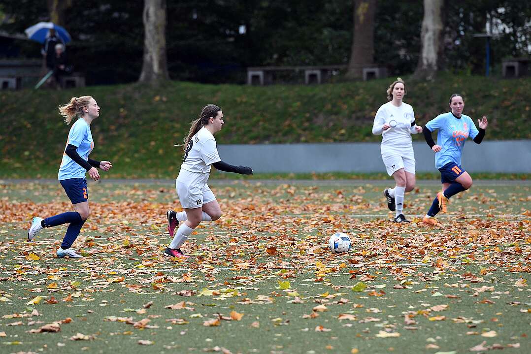 26.10.2025 - 15:33:57 - SC Buschhausen : Sterkrade 06/07 - 0:2