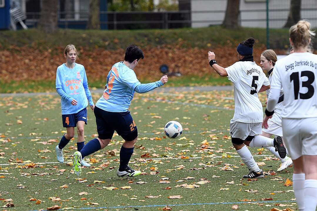 26.10.2025 - 15:34:26 - SC Buschhausen : Sterkrade 06/07 - 0:2