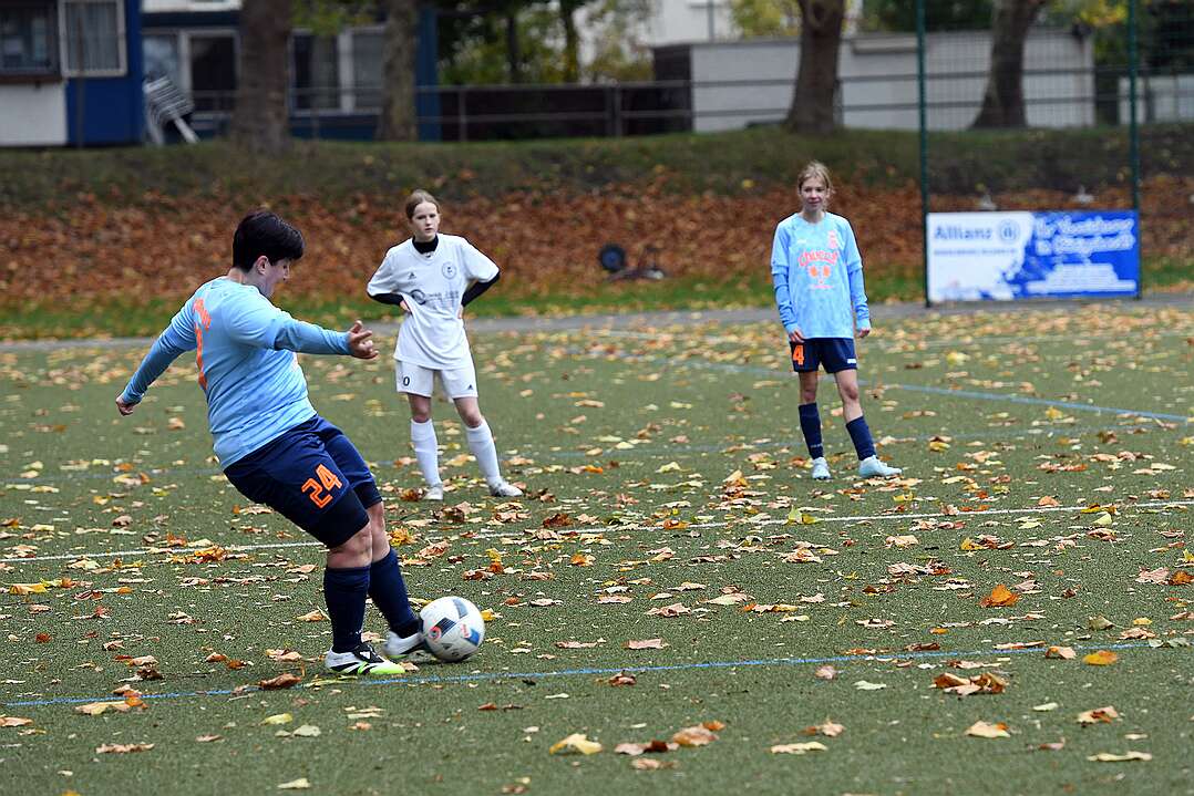 26.10.2025 - 15:35:00 - SC Buschhausen : Sterkrade 06/07 - 0:2