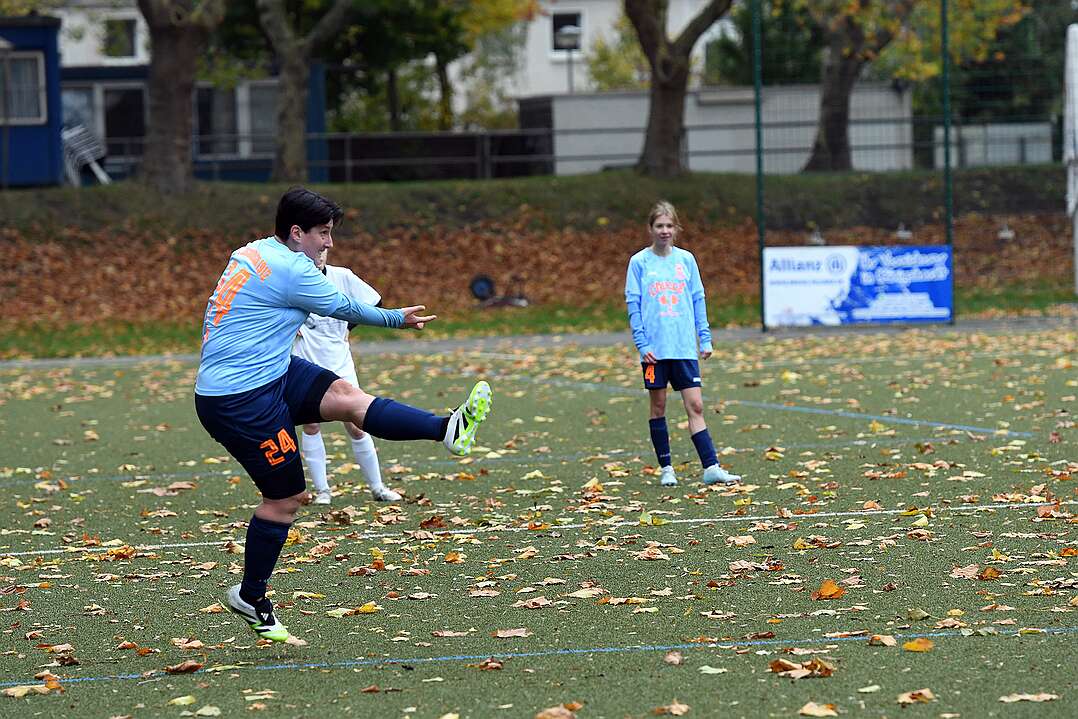 26.10.2025 - 15:35:00 - SC Buschhausen : Sterkrade 06/07 - 0:2