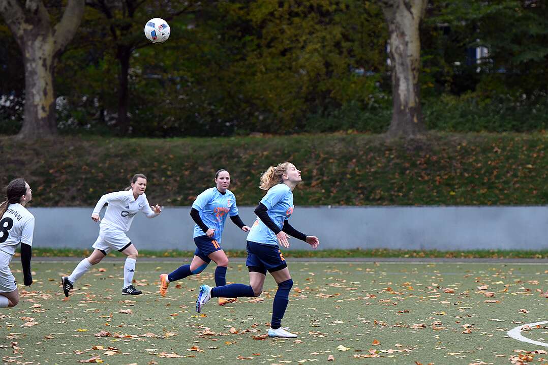 26.10.2025 - 15:35:10 - SC Buschhausen : Sterkrade 06/07 - 0:2