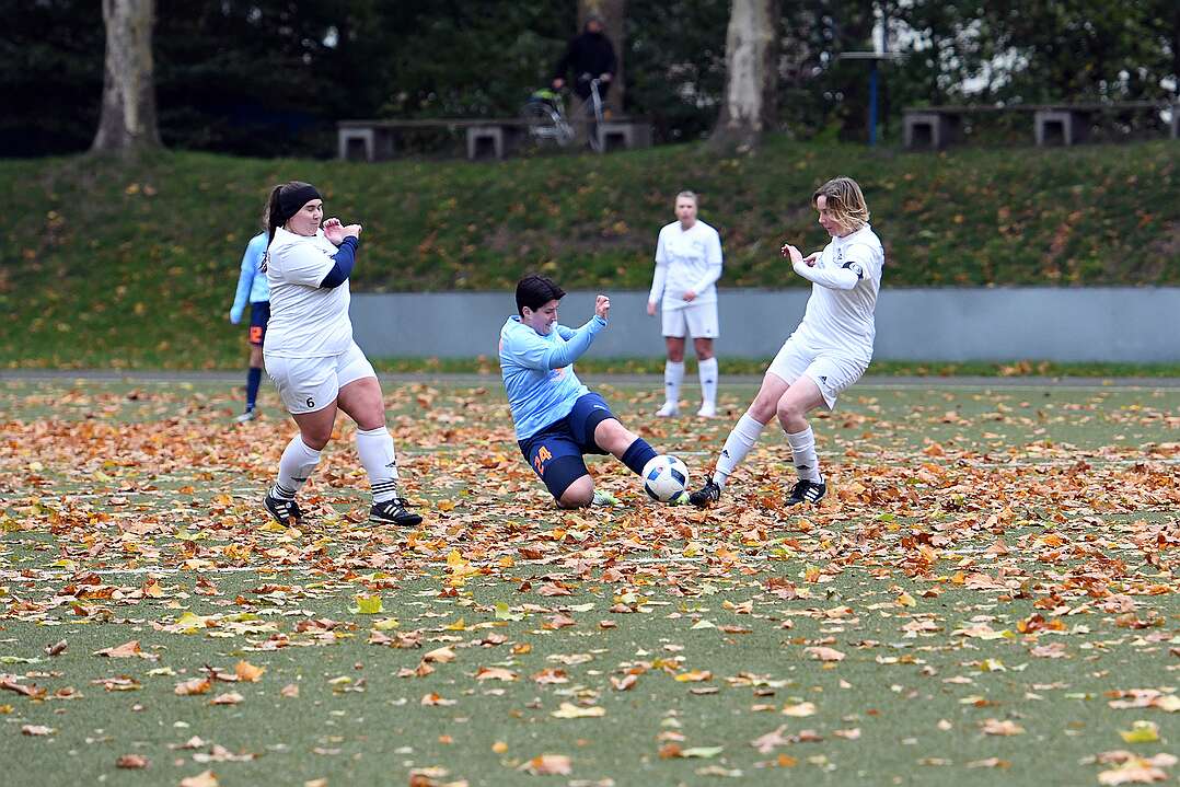 26.10.2025 - 15:36:28 - SC Buschhausen : Sterkrade 06/07 - 0:2