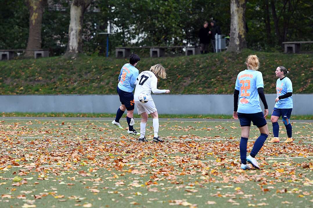 26.10.2025 - 15:36:37 - SC Buschhausen : Sterkrade 06/07 - 0:2