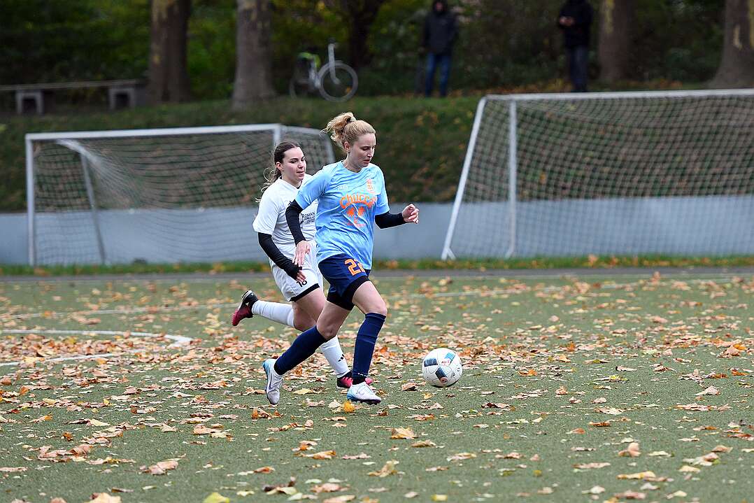 26.10.2025 - 15:37:59 - SC Buschhausen : Sterkrade 06/07 - 0:2