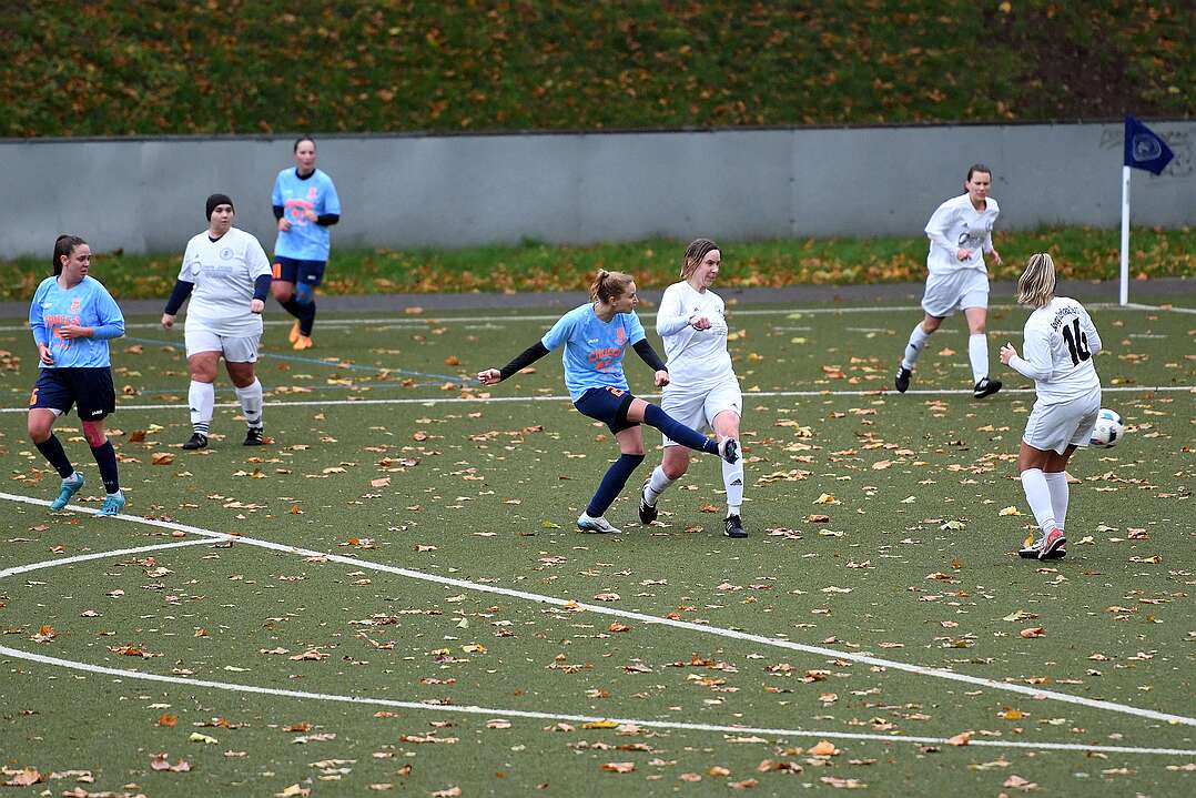 26.10.2025 - 15:46:31 - SC Buschhausen : Sterkrade 06/07 - 0:2