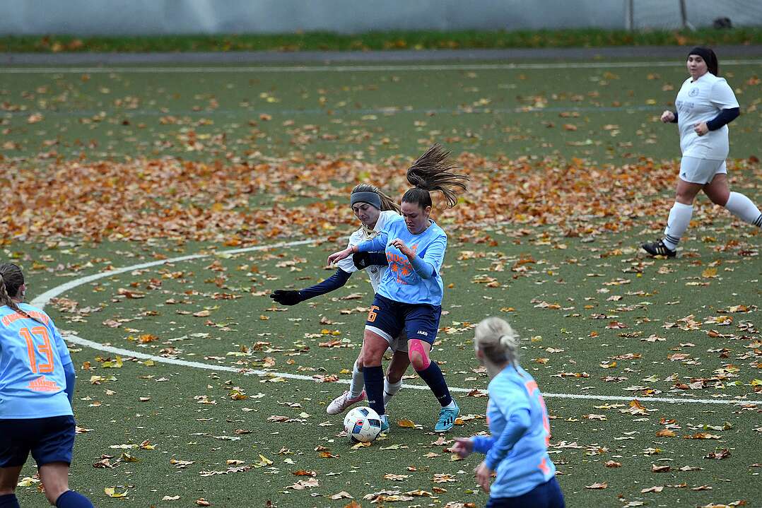 26.10.2025 - 15:47:35 - SC Buschhausen : Sterkrade 06/07 - 0:2