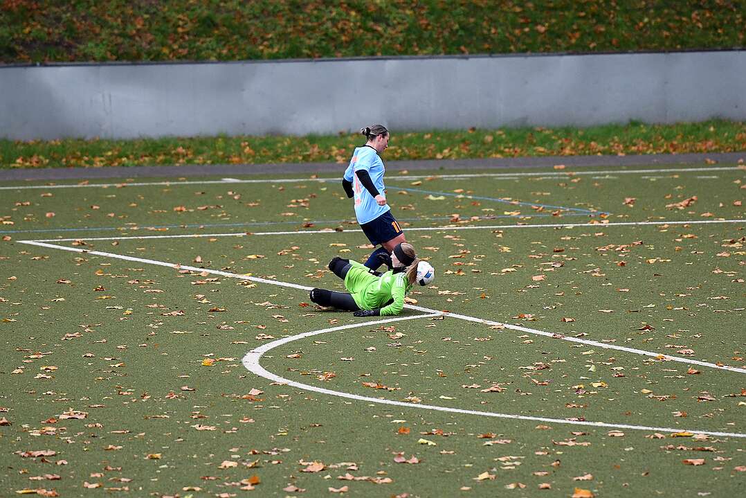 26.10.2025 - 15:48:54 - SC Buschhausen : Sterkrade 06/07 - 0:2