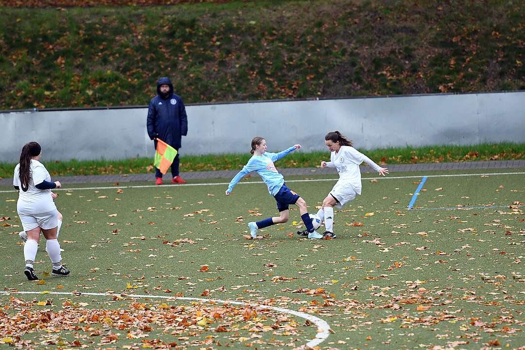 26.10.2025 - 15:58:05 - SC Buschhausen : Sterkrade 06/07 - 0:2