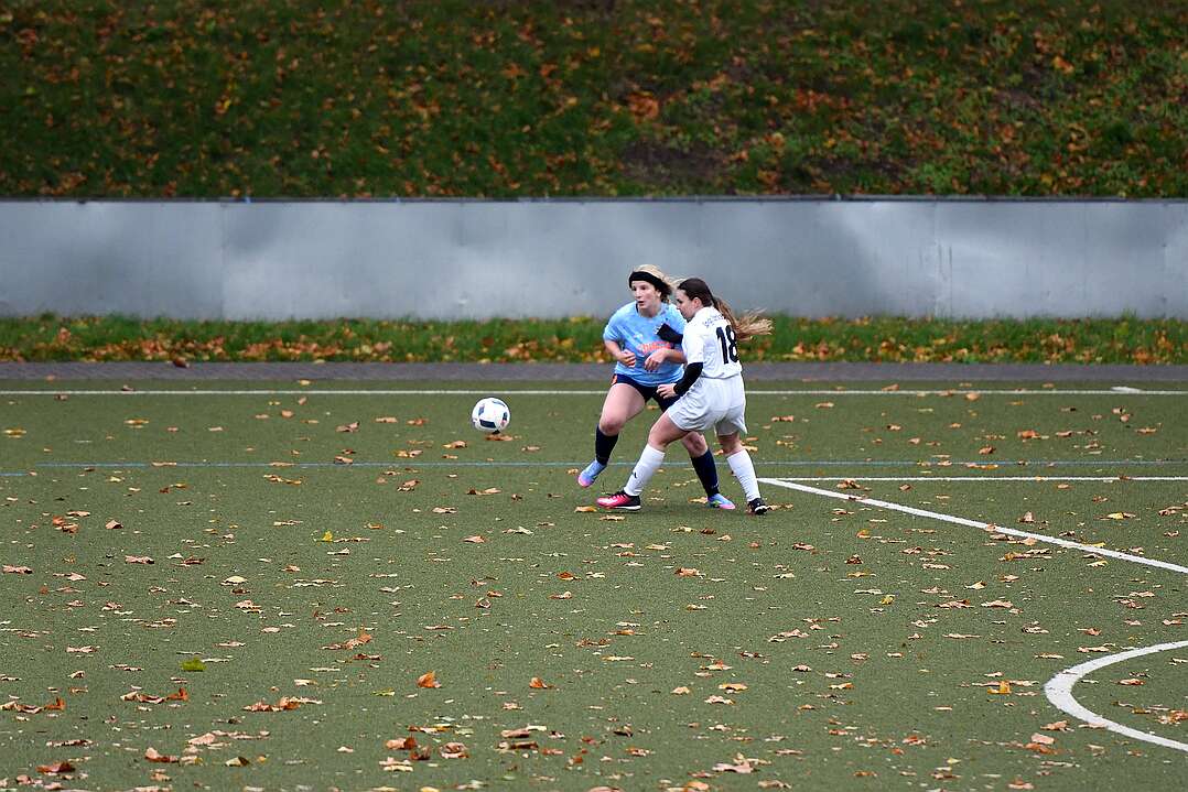 26.10.2025 - 16:01:25 - SC Buschhausen : Sterkrade 06/07 - 0:2