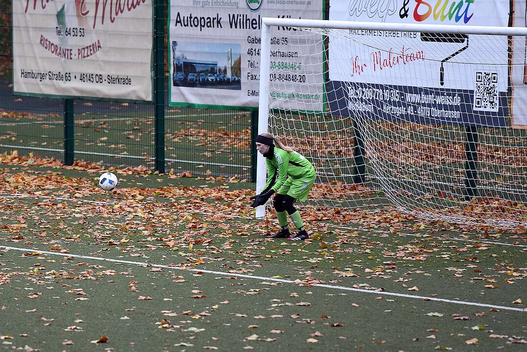 26.10.2025 - 16:01:29 - SC Buschhausen : Sterkrade 06/07 - 0:2